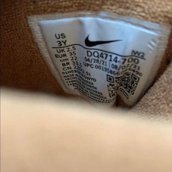 Nike Air More Uptempo Sneakers - Picture 2 of 8